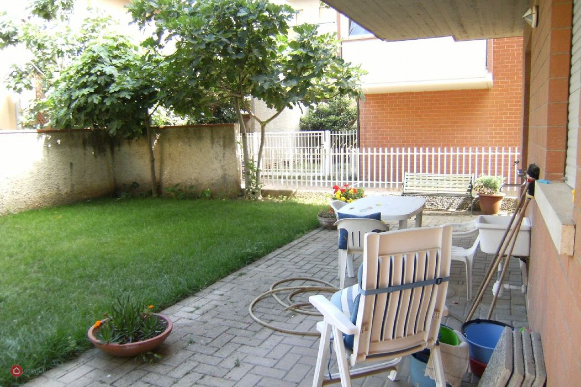 BILOCALE CON GIARDINO RIF. 202