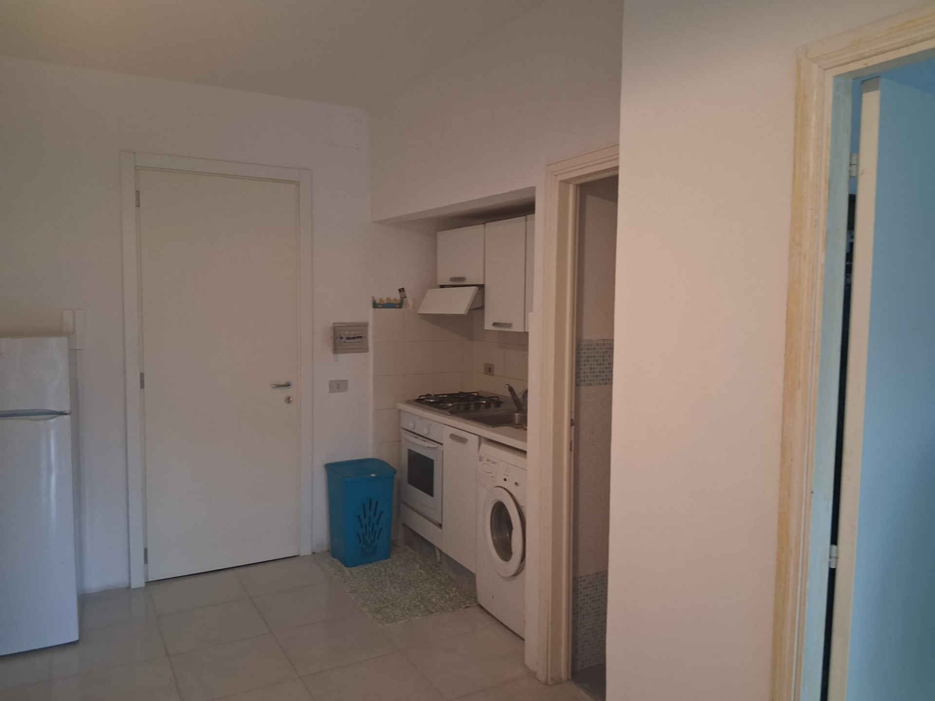 appartamento  bilocale con ampio terrazzo e posto auto — foto 8