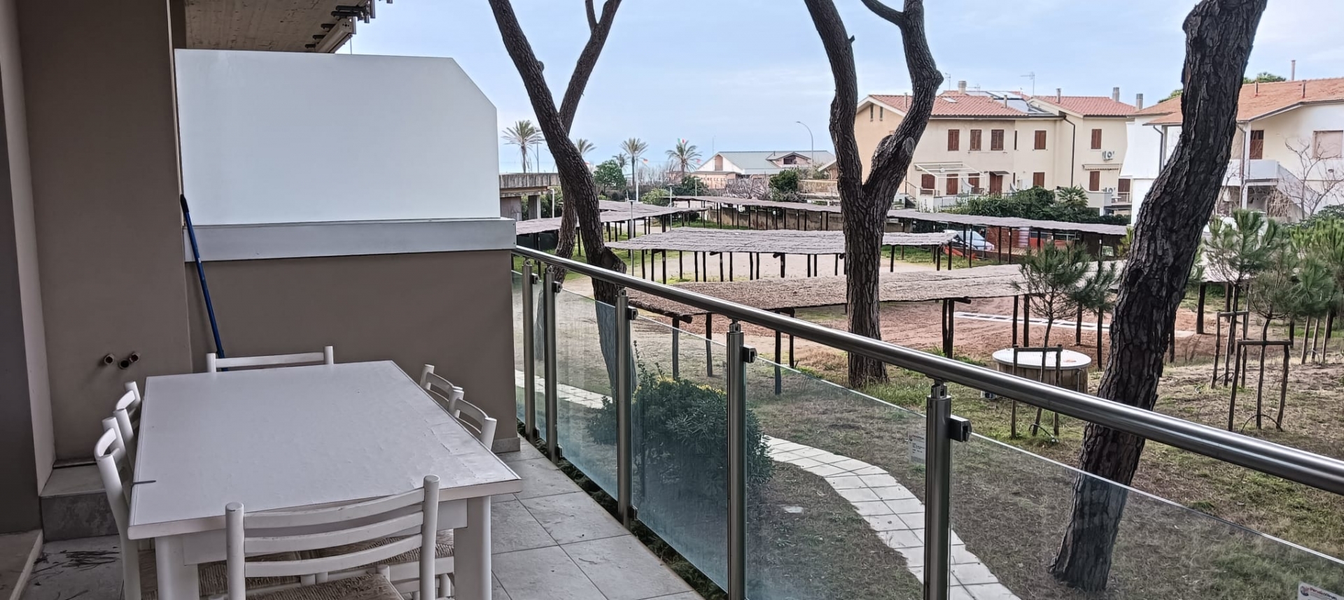 appartamento  bilocale con ampio terrazzo e posto auto — foto 5