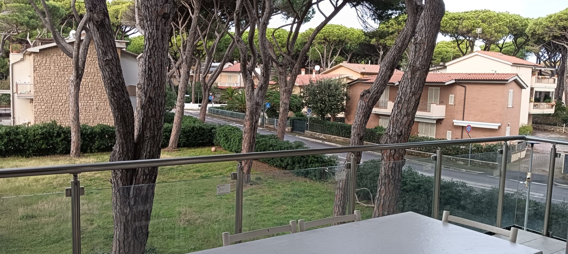 appartamento  bilocale con ampio terrazzo e posto auto — foto 6