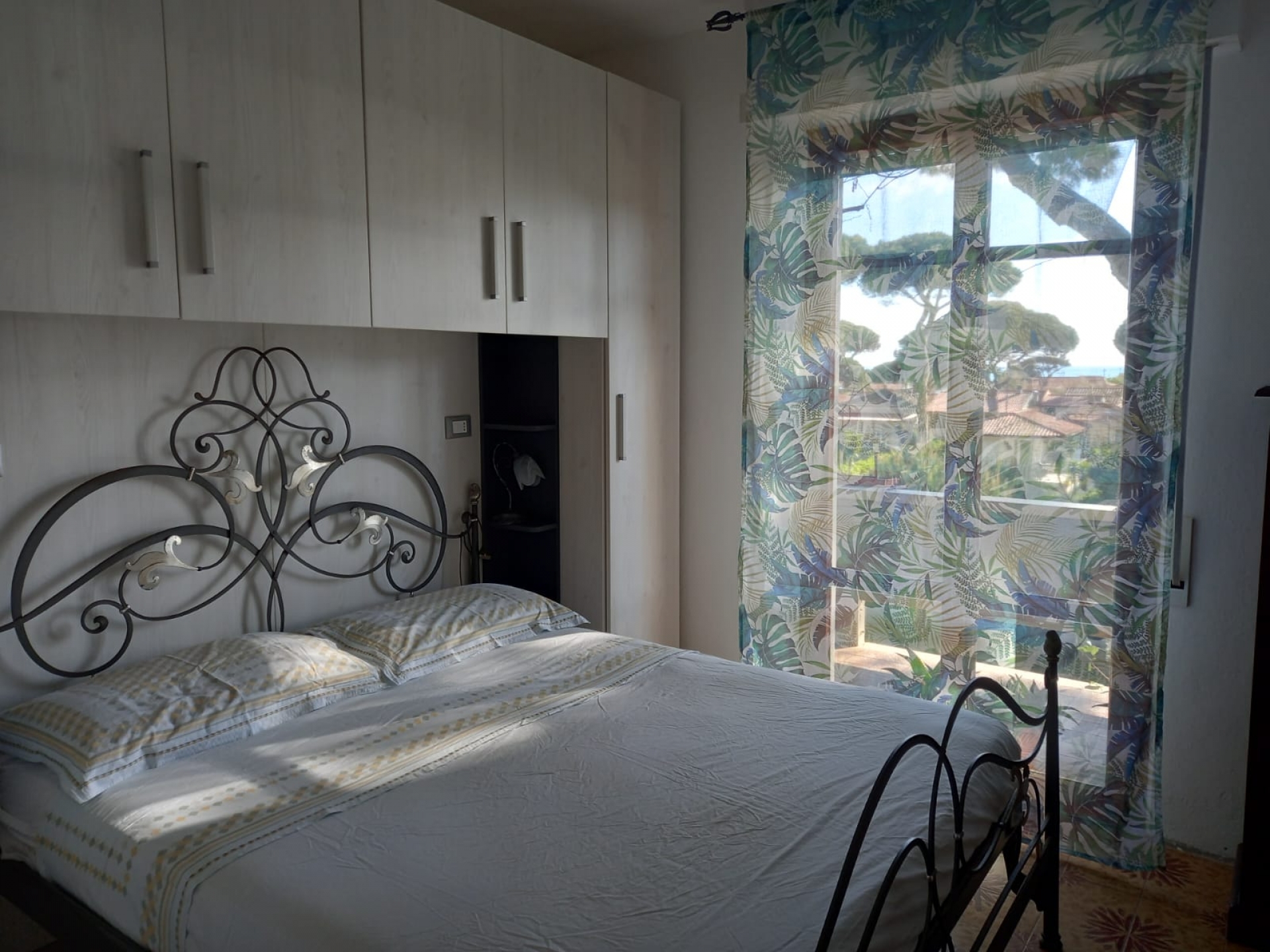 TRILOCALE ZONA TOMBOLO CON POSTO AUTO RIF. T23 — foto 6